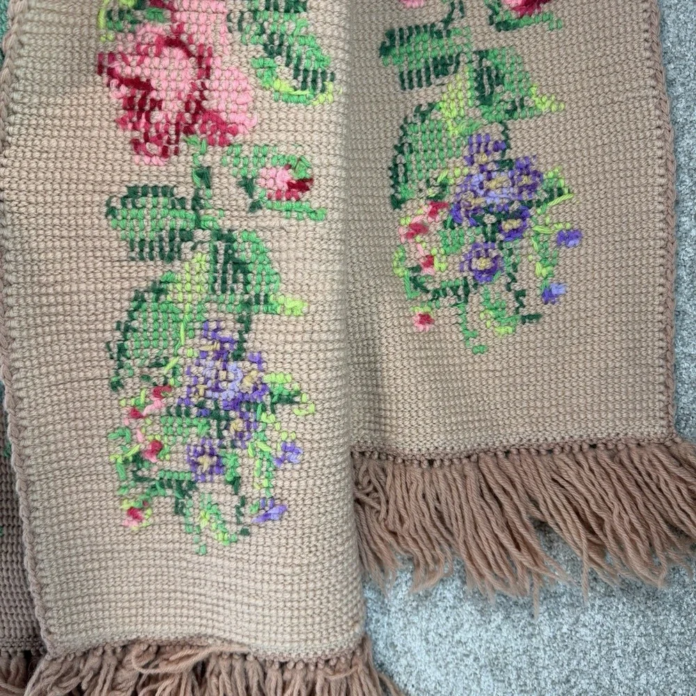 VTG Crochet Needle Point Roses Granny Cottage Core Afghan Blanket Throw *Flaw*